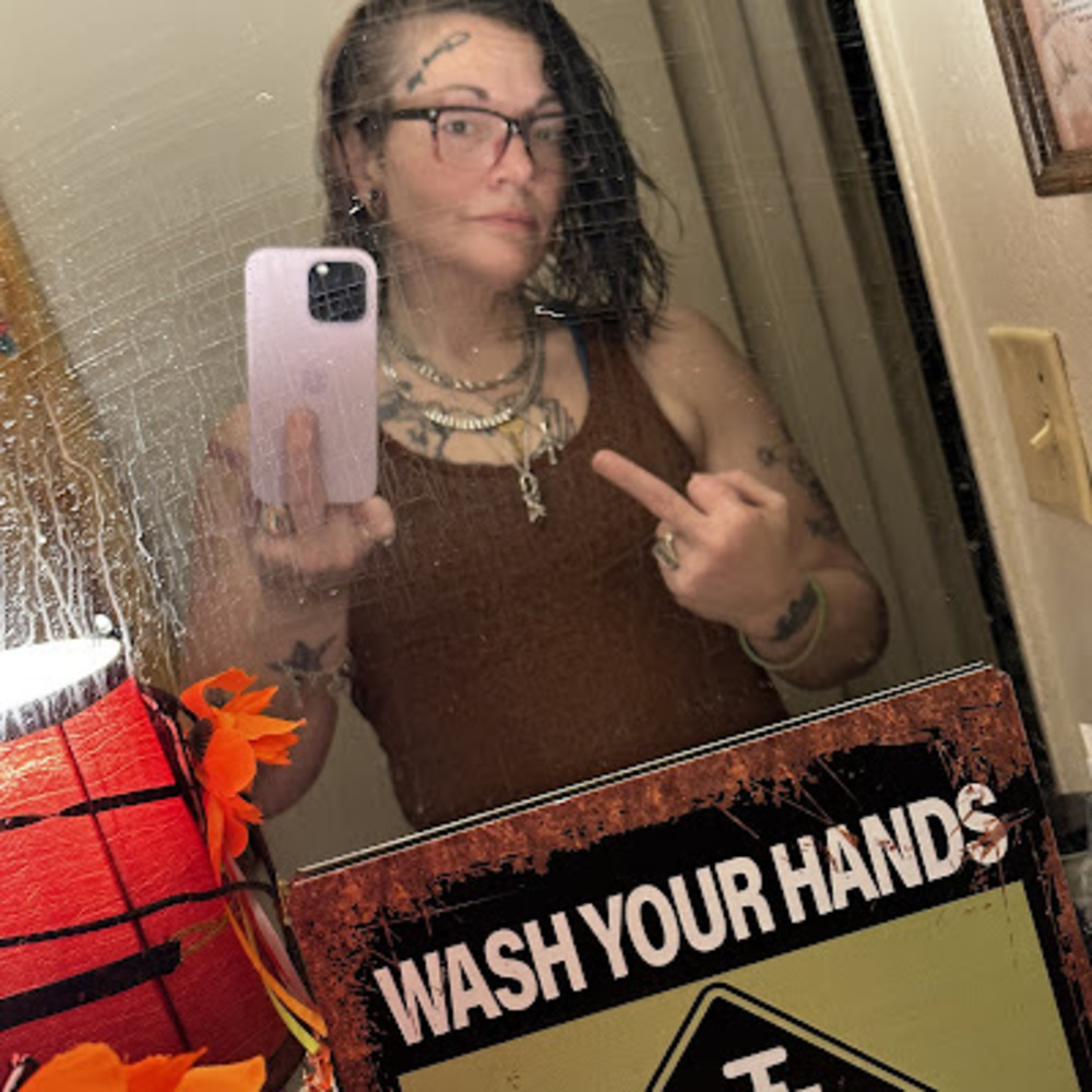 Meet your Posher, Jennefer